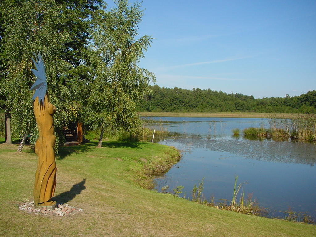 Bobrowa Dolina Bed & Breakfast Ryn  Eksteriør bilde